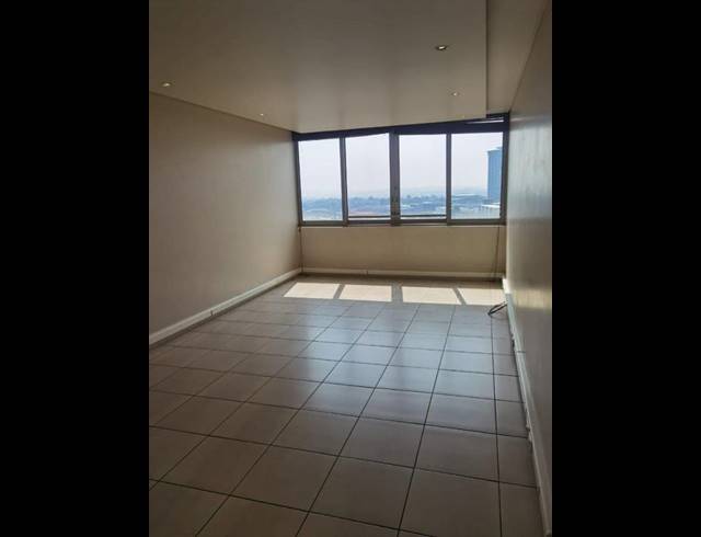 3 BEDROOM APARTMENT FOR SALE IN BEDFORD GARDENS